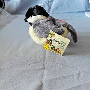 SINGING BIRD, PLAYS REAL BIRD CALLS, BLACK-CAPPED CHICKADEE, 6 L x 4 ½ W x 4 ¾ H